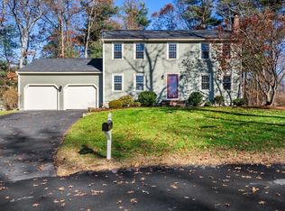 16 Pilots Way, Walpole, MA 02081
