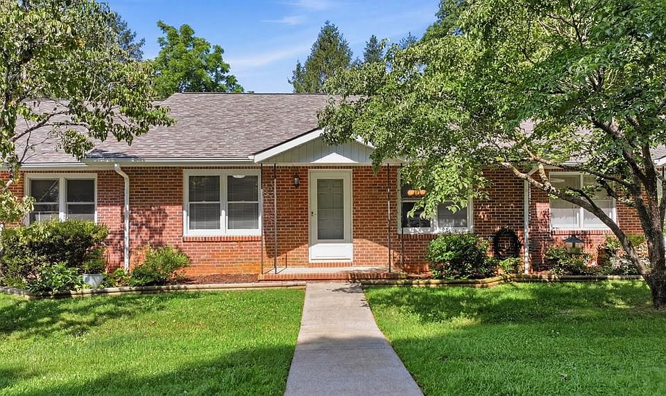 1st image of 409 Hurst Cir