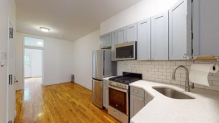 Rented by Bond New York