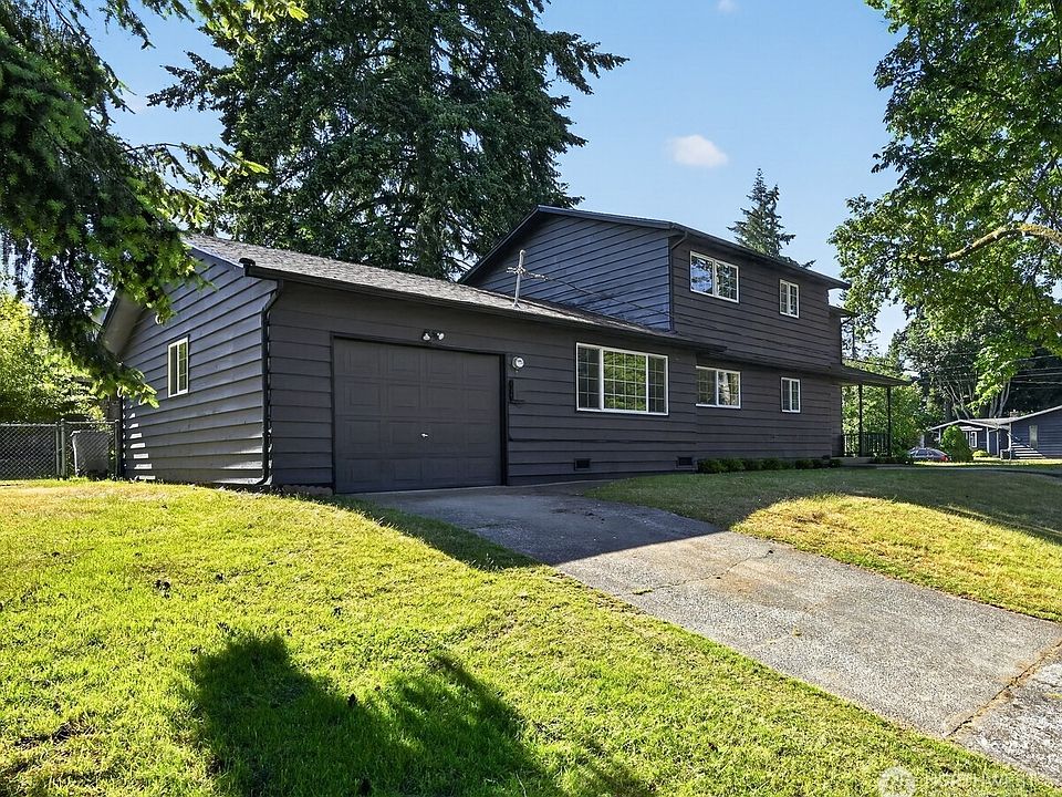 1st image of 33907 23rd Avenue SW