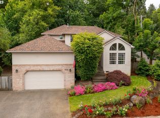 1780 Edgewater Ct, West Linn, OR
