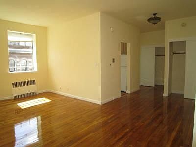 2nd image of 243 W 99th St APT 7C