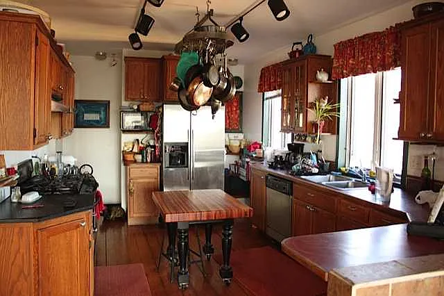 7 bed, $7,500 — Photo 3