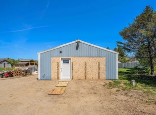 47006 48th Ave, Lawrence, MI 49064