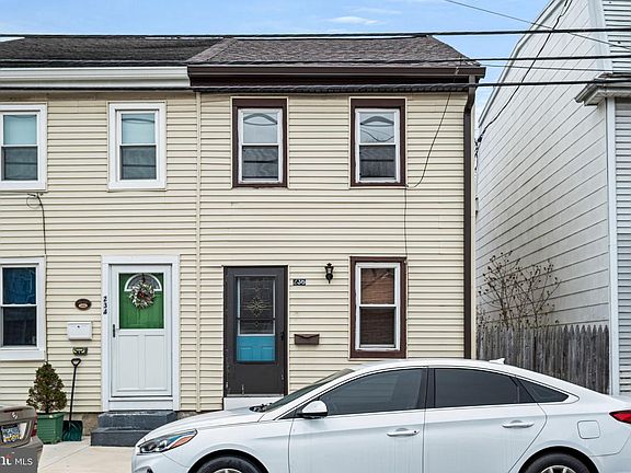 2nd image of 236 Walnut St