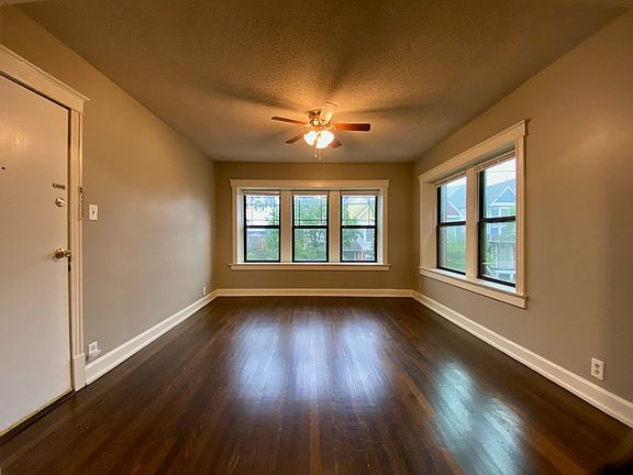 4th image of 213-215 E 30th St #215-2E