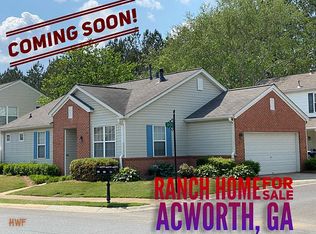 341 Windcroft Cir NW, Acworth, GA 30101
