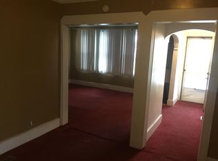 6913 Appoline St, Dearborn, MI 48126