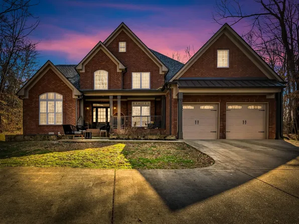 208 Scenic Dr, Dickson, TN 37055