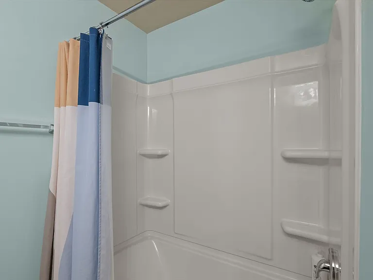 4704 Southwind Rd — Photo 43