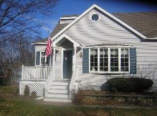 5 Wright Ave, Hyde Park, NY 12538