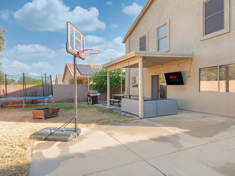 16068 W Culver St — Photo 27
