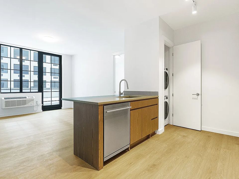 1st image of 40 Bruckner Blvd #A232