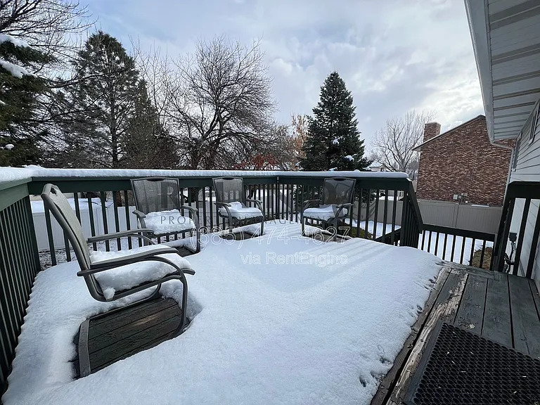 5658 South Village Way — Photo 8