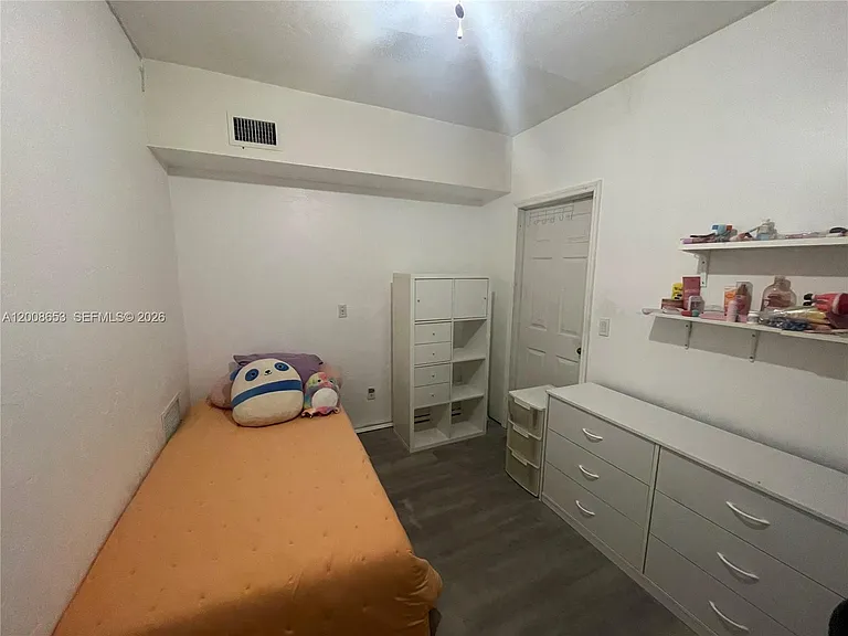 259 NE 111th St #1 — Photo 9