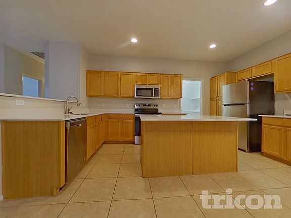 4th image of 12541 W Bird Ln