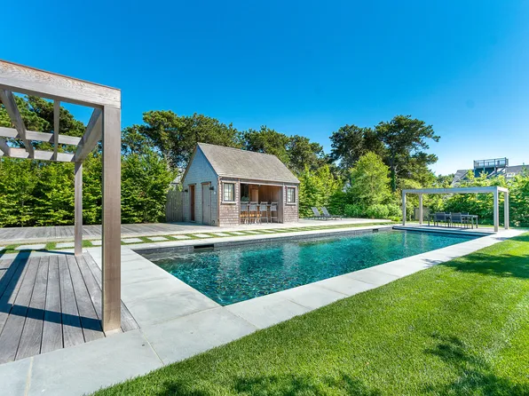 23 Pond View Drive, Nantucket, MA 02554