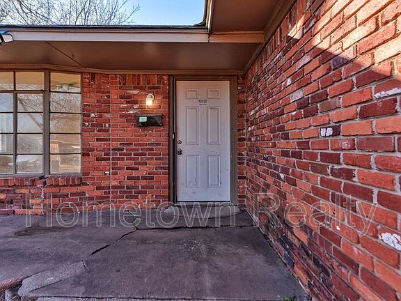 4th image of 332 NW 85th St