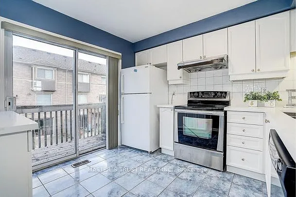 5535 Glen Erin Dr #48 — Photo 4