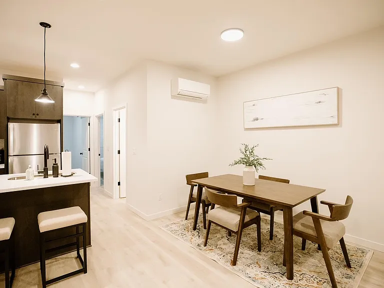 3923 SE 54th Ave #101 — Photo 7