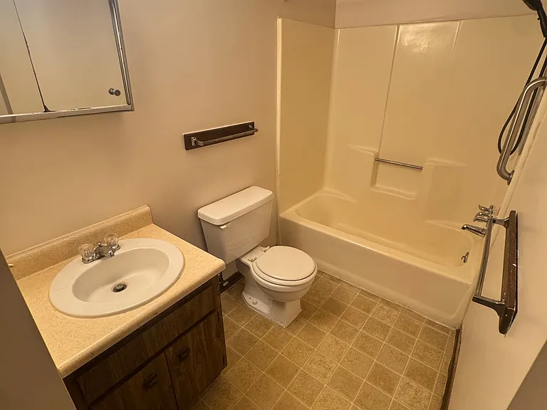 8721 State Rd #C4 — Photo 5