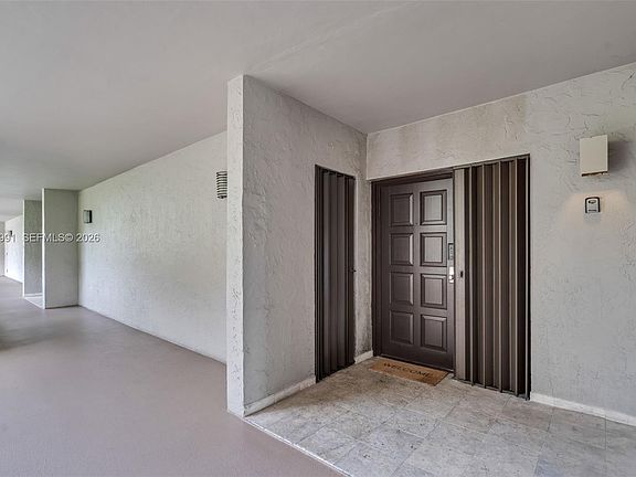 2nd image of 101 Crandon Blvd APT 269
