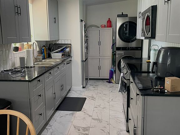 2nd image of 1457 N 350 W