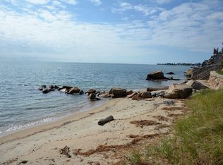 72 Groveway, Clinton, CT 06413