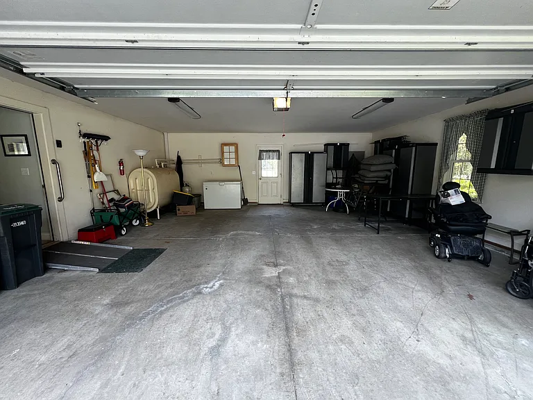 1 Magnolia Ln — Photo 26