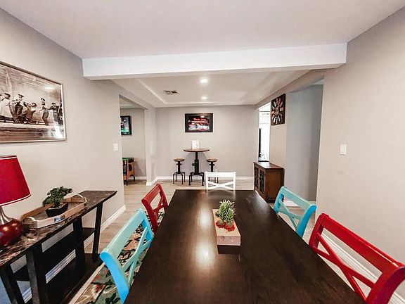 2nd image of 5509 Cartwright Ave #1
