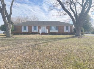 8195 Crestline Ln, Mechanicsville, VA 23111