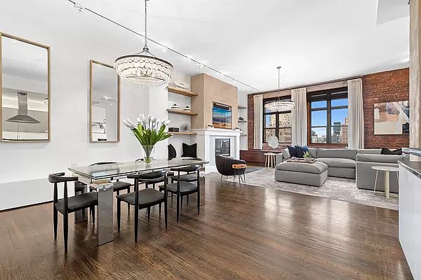 1st image of 161 W 15th St Penthouse H