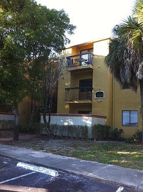 1st image of 2915 Winkler Ave APT 805