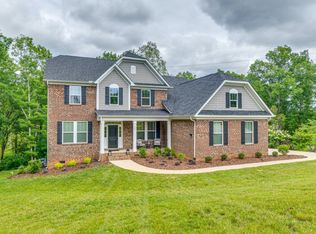 663 Highland Ridge Point, Lake Wylie, SC 29710