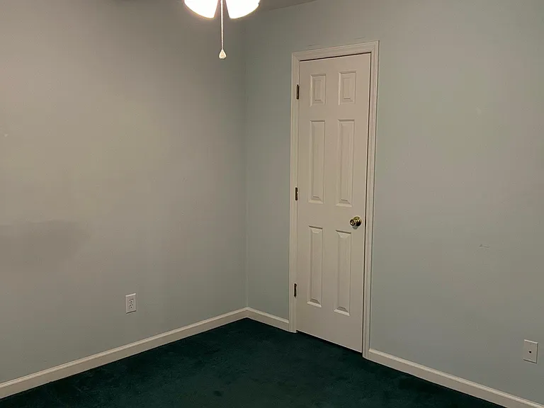 8311 Poplar Grove Cir — Photo 28