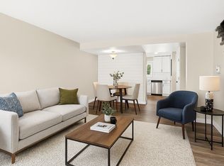 221 Chestnut St #D3, Windsor, CO 80550