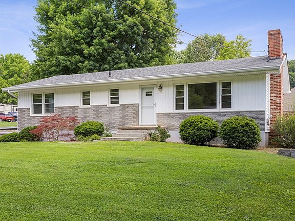 2nd image of 317 Meadow Dr