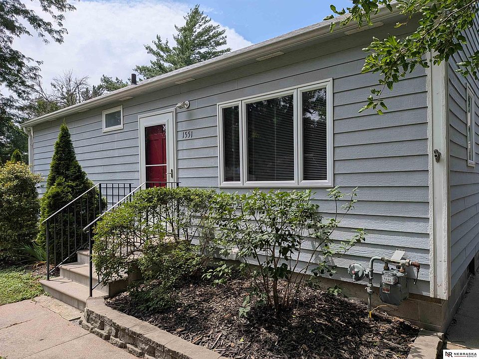 1st image of 1551 S Cotner Blvd