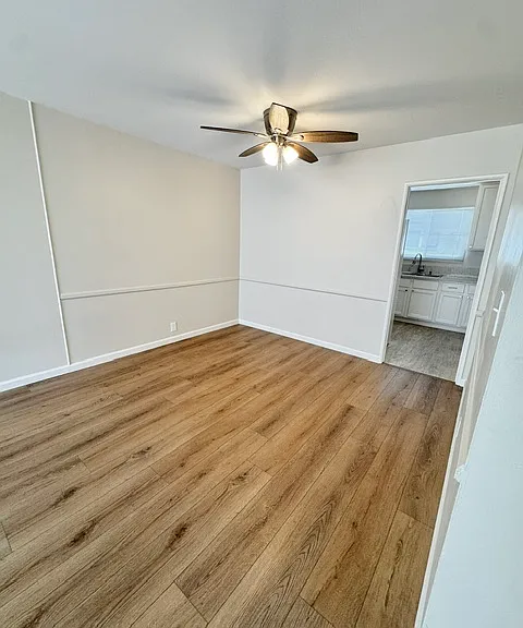 1128 E Lexington Dr #6 — Photo 3
