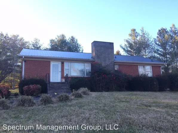 4540 Saint Paul Rd, Morristown, TN 37813
