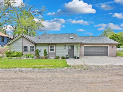 2679 Lakeview Dr, Ortonville, MI, 48462