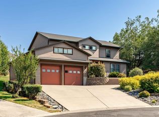 1933 Fletcher Pl, Moscow, ID 83843