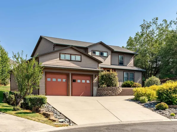 1933 Fletcher Pl, Moscow, ID 83843