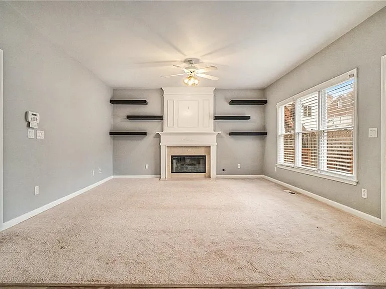 4893 Delford Ct SE — Photo 6