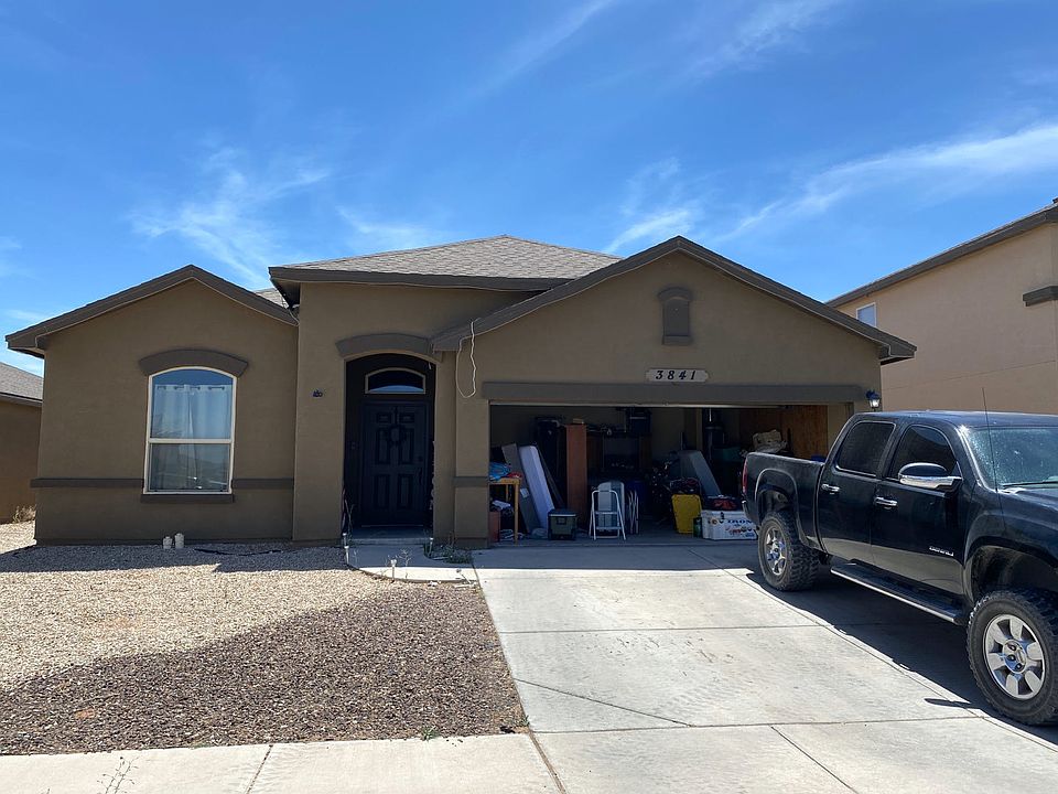 1st image of 3841 Loma Reina Way