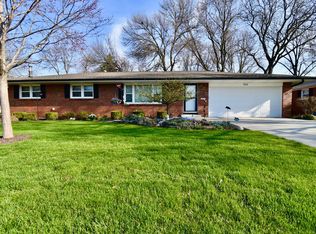 904 Spear Dr, Normal, IL 61761