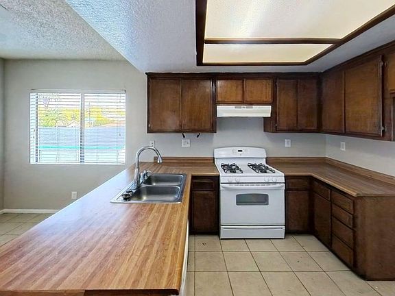 2nd image of 509 W Limited Ave #D