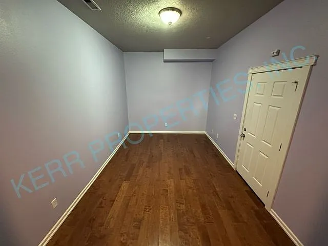 512 SE Espinosa St — Photo 22