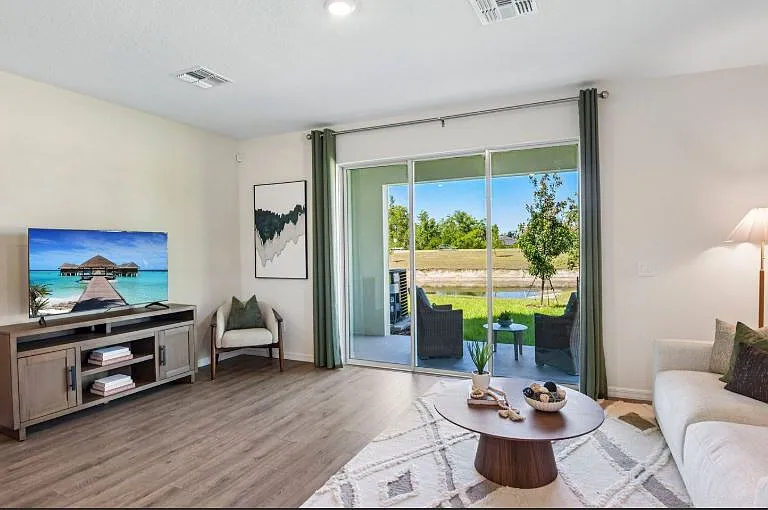 17230 Amber Aspen Way — Photo 2