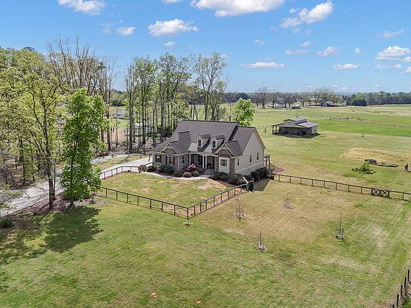 2nd image of 357 Brooks Rd